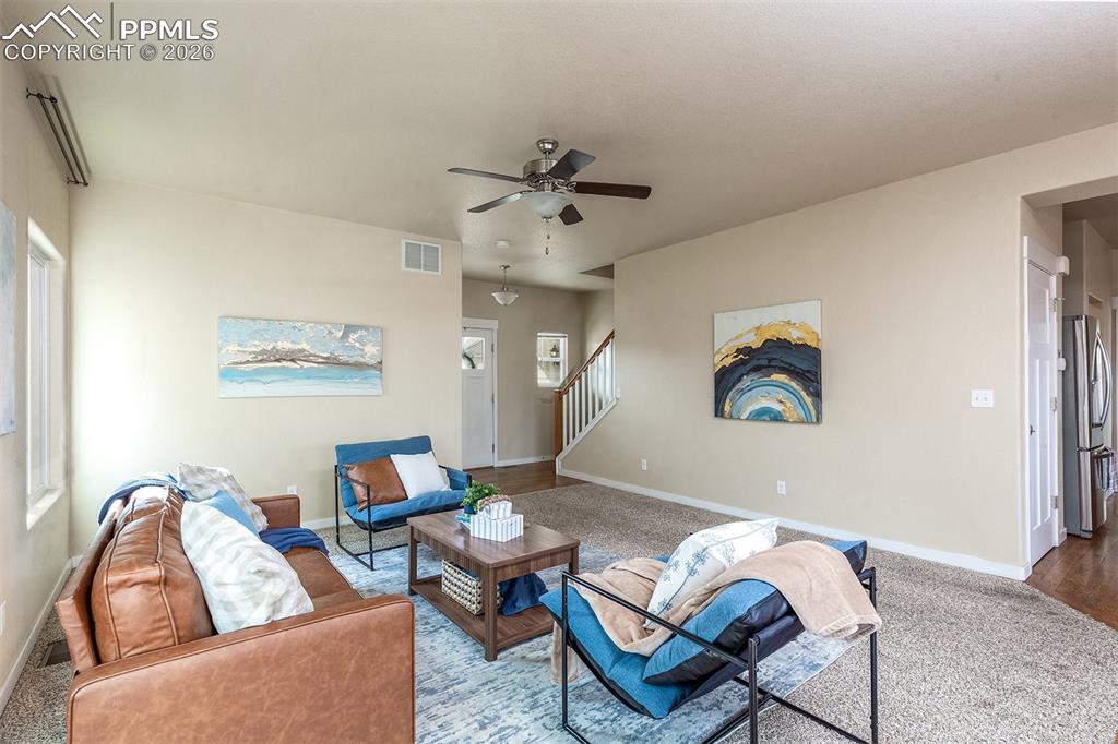 Image 4 of 30: Living Room