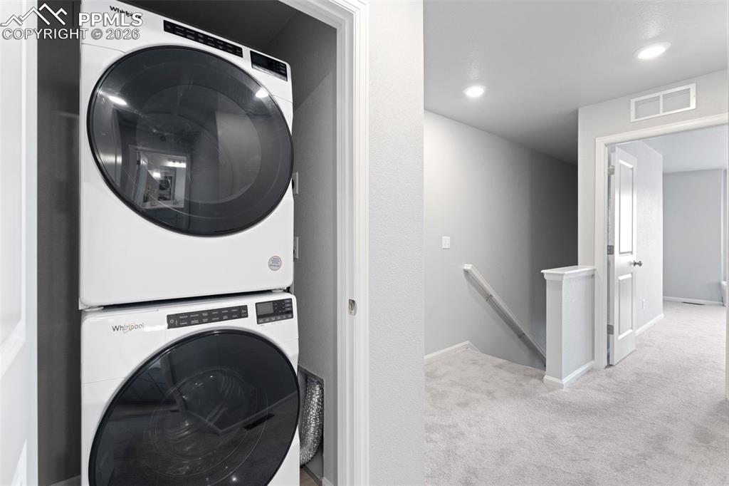 Image 17 of 31: Laundry