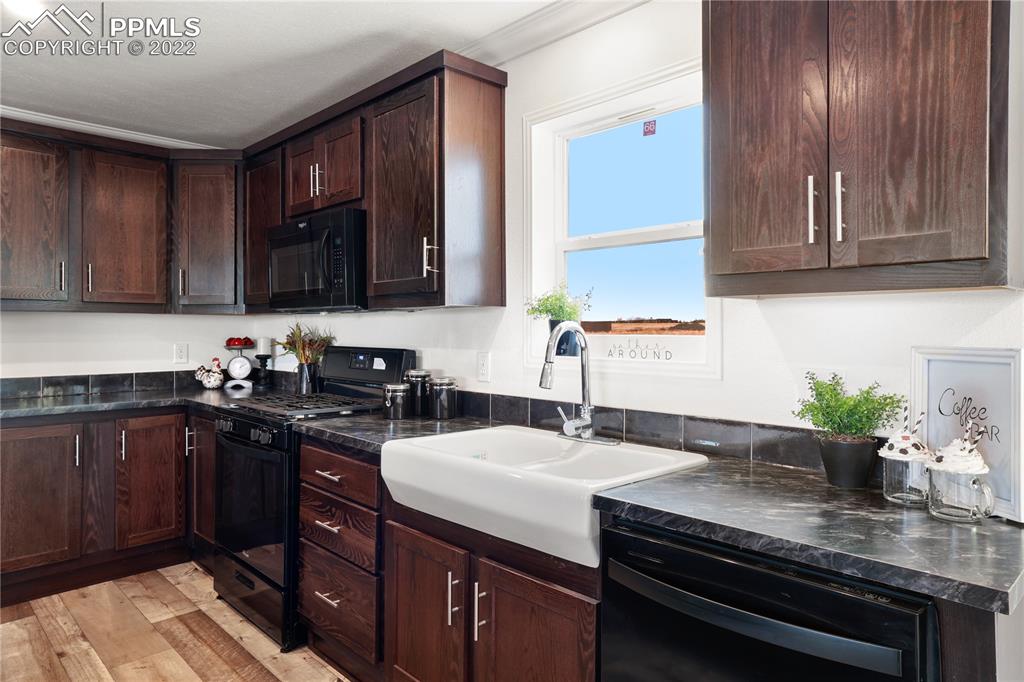 Listing 4703761, Image 10 of 50