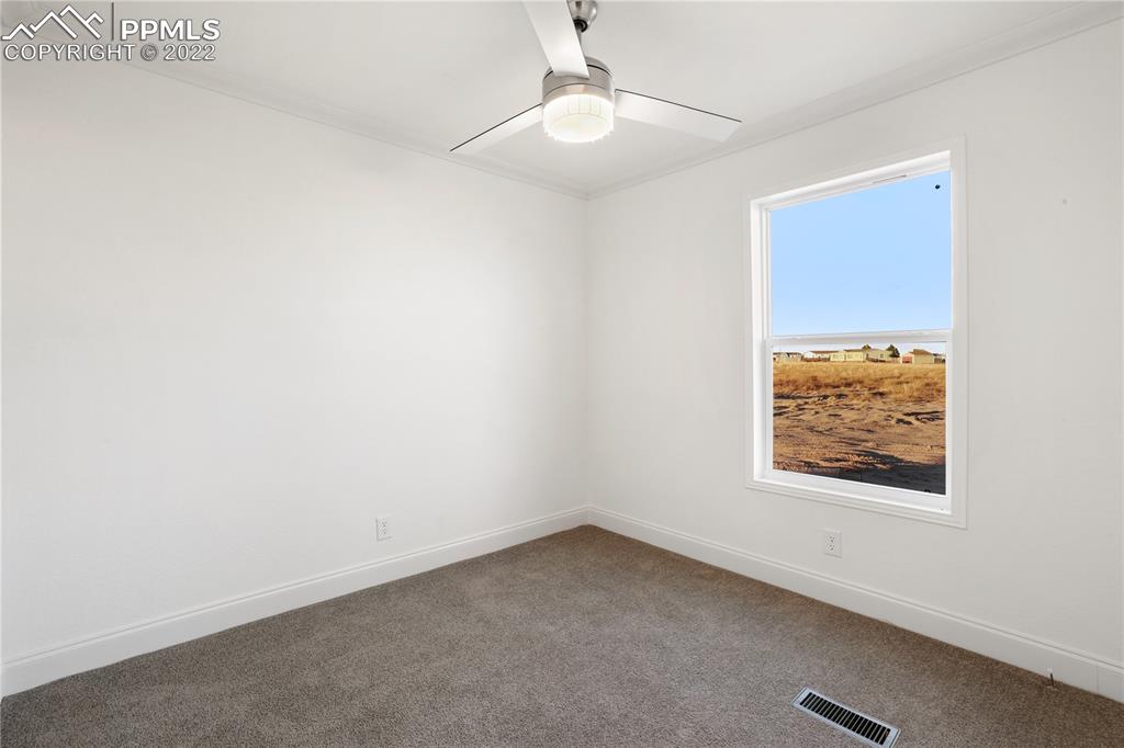 Listing 4703761, Image 28 of 50