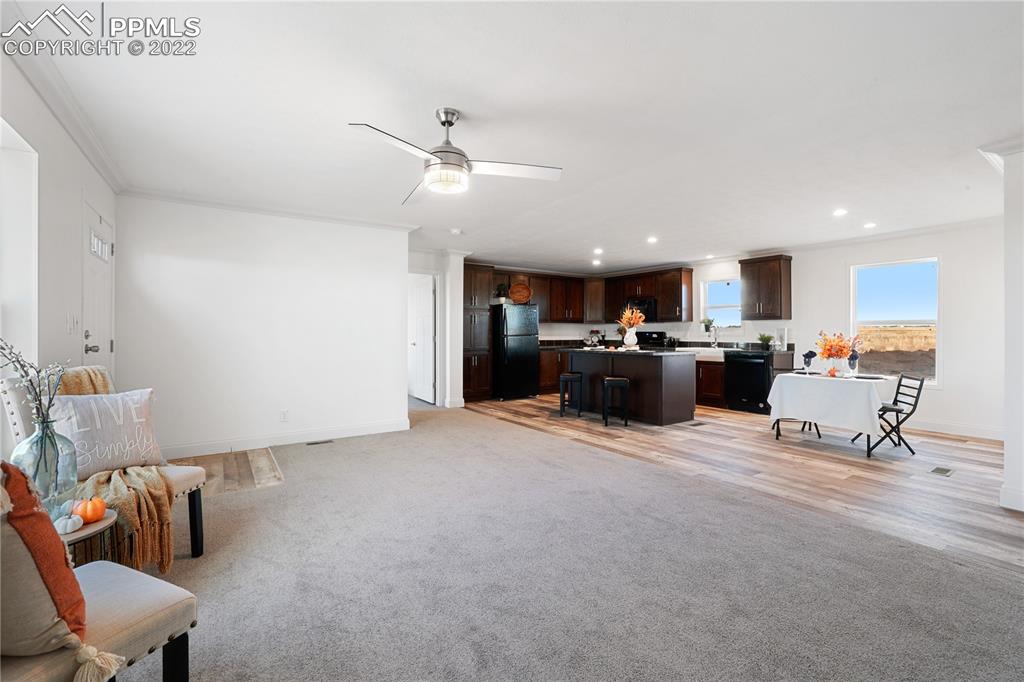 Listing 4703761, Image 4 of 50