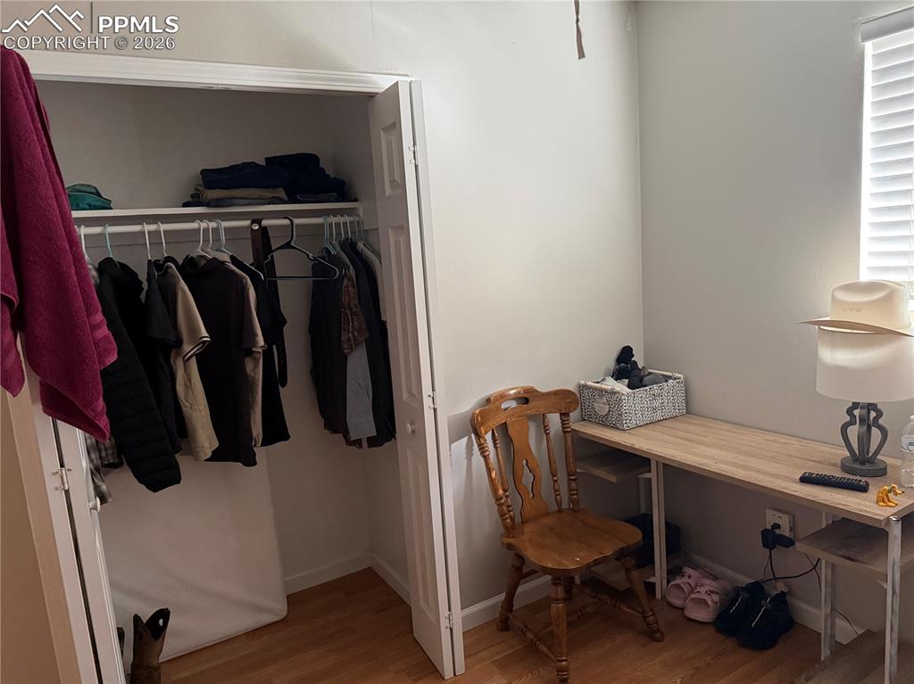 Image 11 of 20: Closet