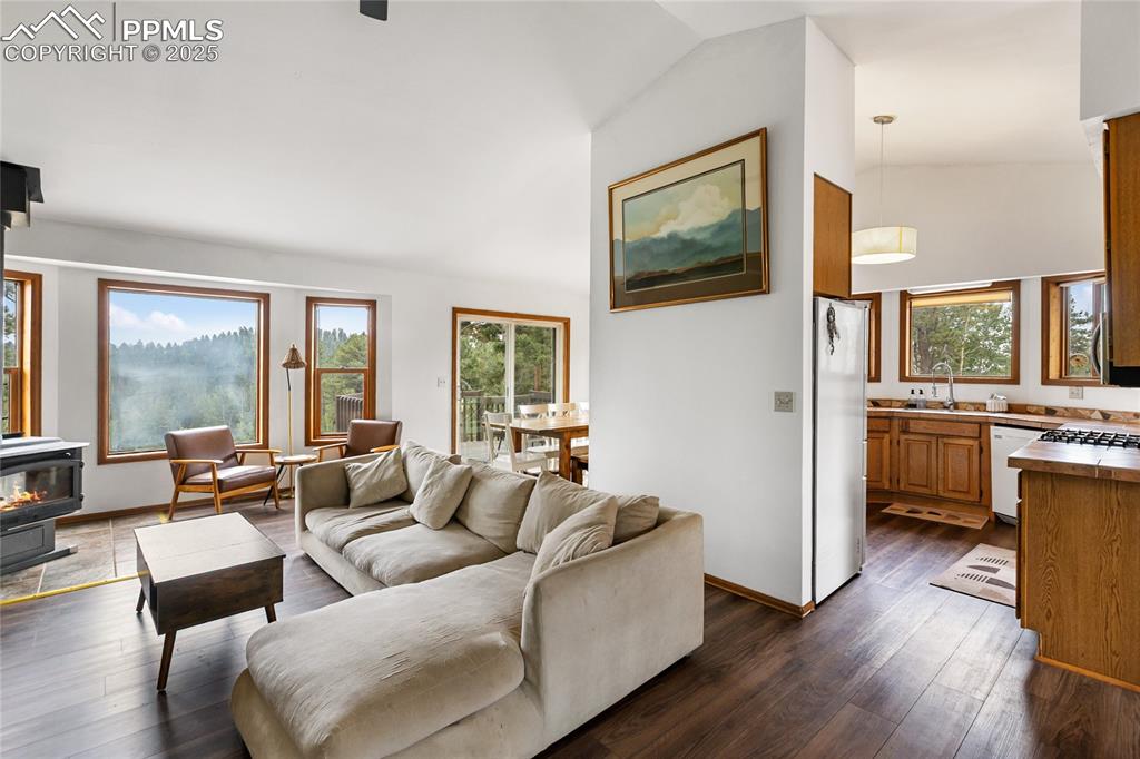 Image 12 of 50: so much natural light and great use of space.