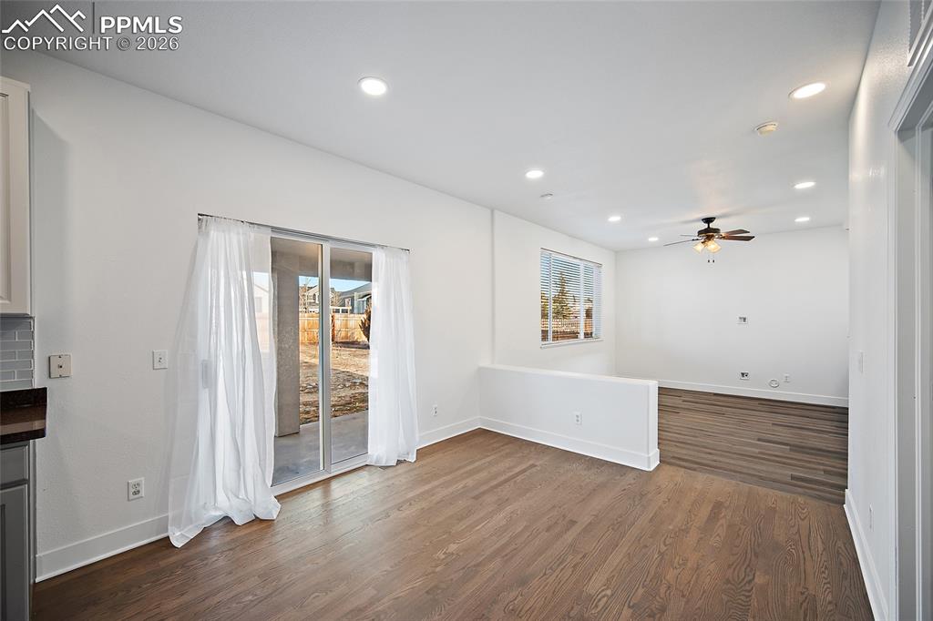 Image 12 of 48: Dining Area