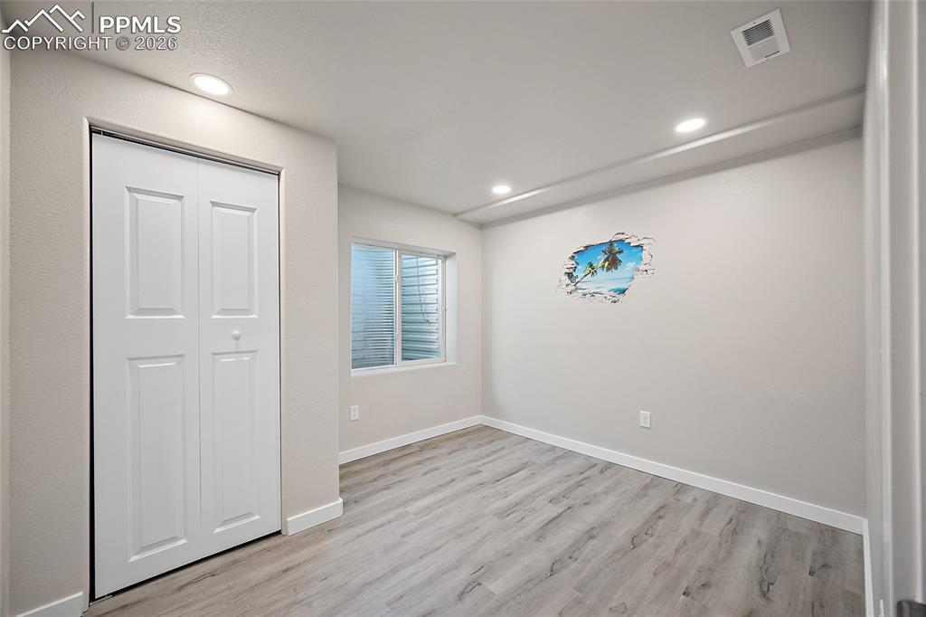 Image 36 of 48: Bedroom