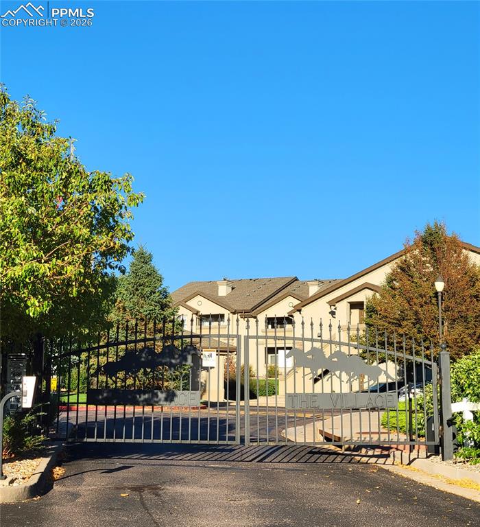 Image 31 of 38: Gated community