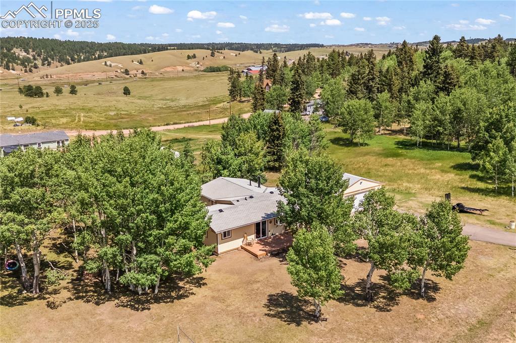 Image 27 of 30: Aerial view of sparsely populated area
