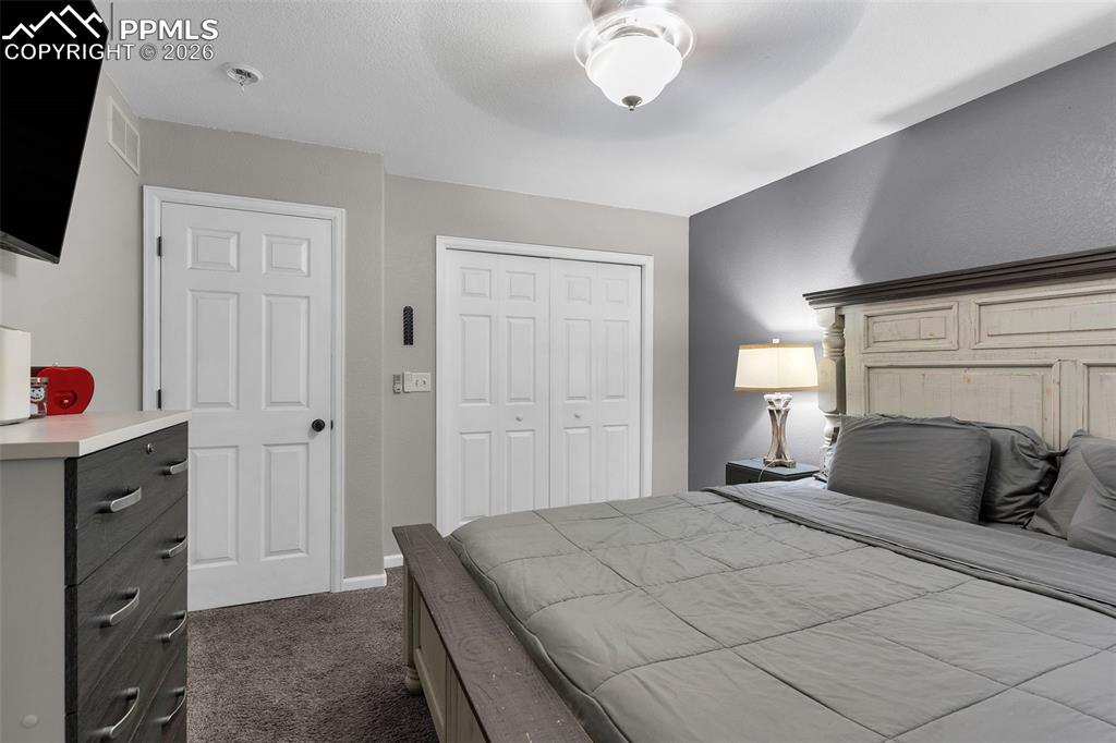 Image 21 of 38: Bedroom