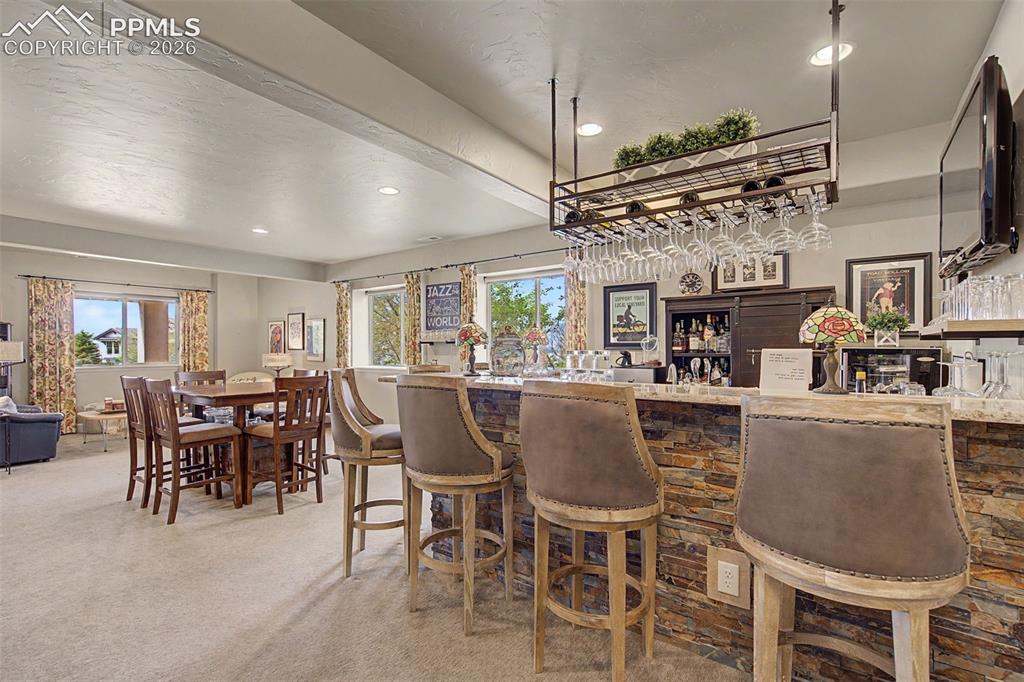 Image 31 of 46: Family Room