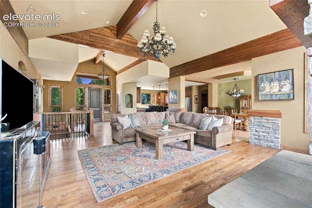 Image 11 of 45: Living Room