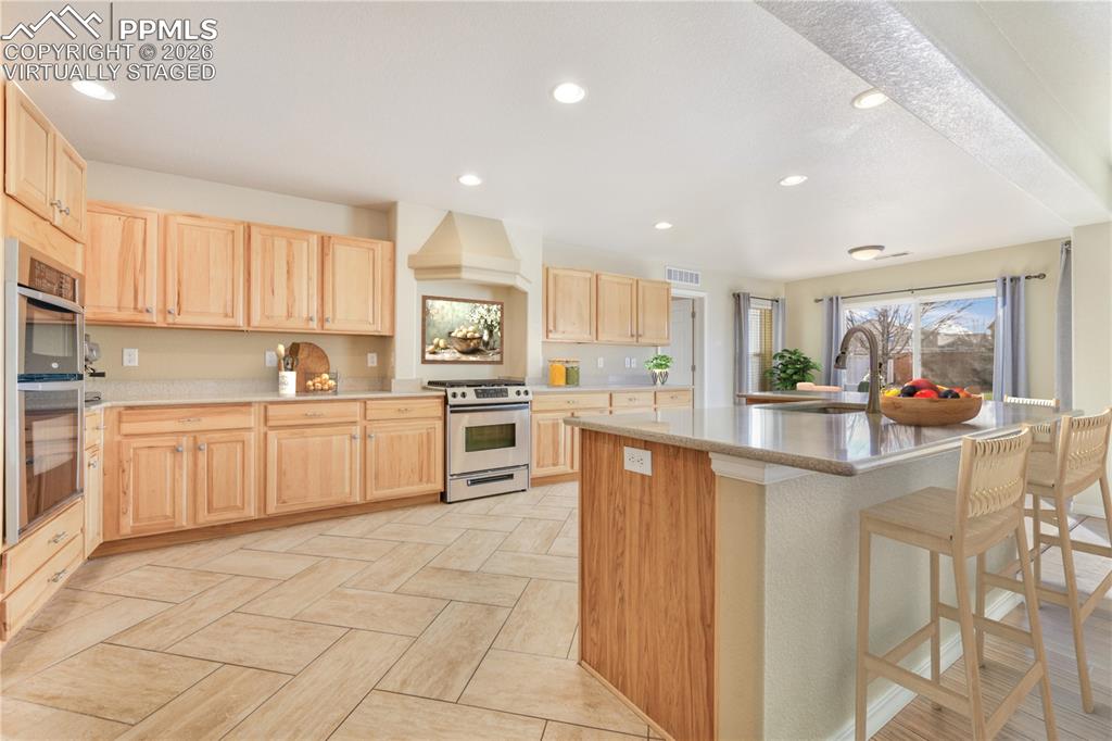 Image 10 of 50: Virtually staged