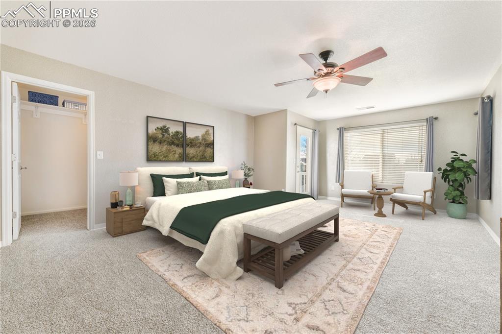 Image 22 of 50: Bedroom