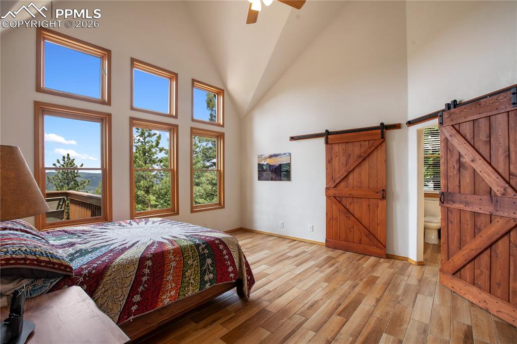 Image 16 of 34: 
Again, with so many windows and a view that doesn