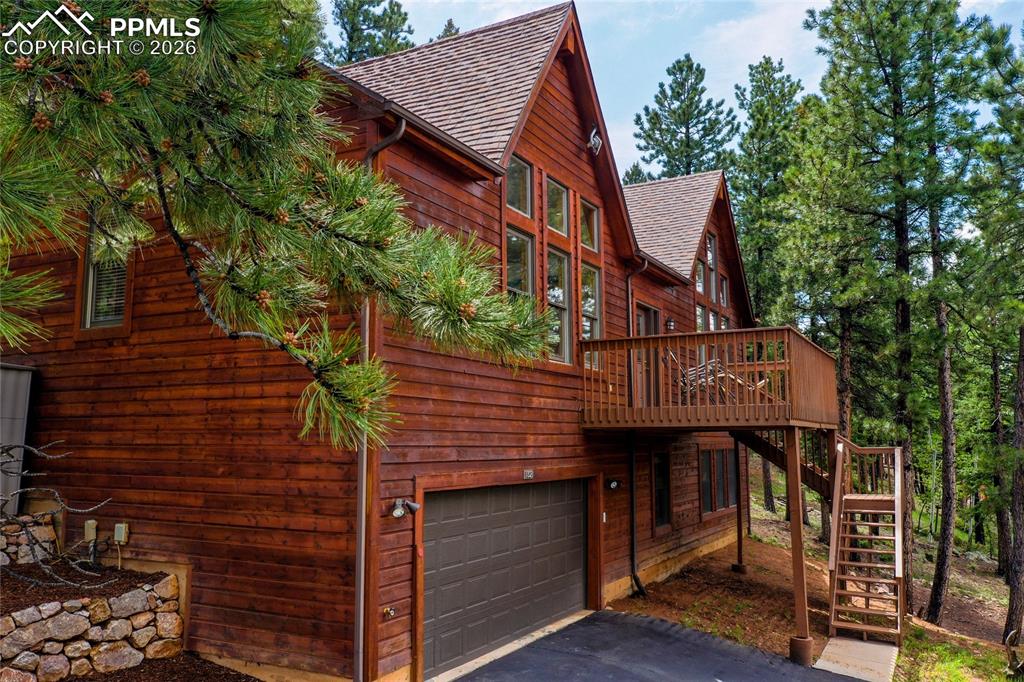 Image 6 of 34: This wood sided beauty is just what you have been looking for