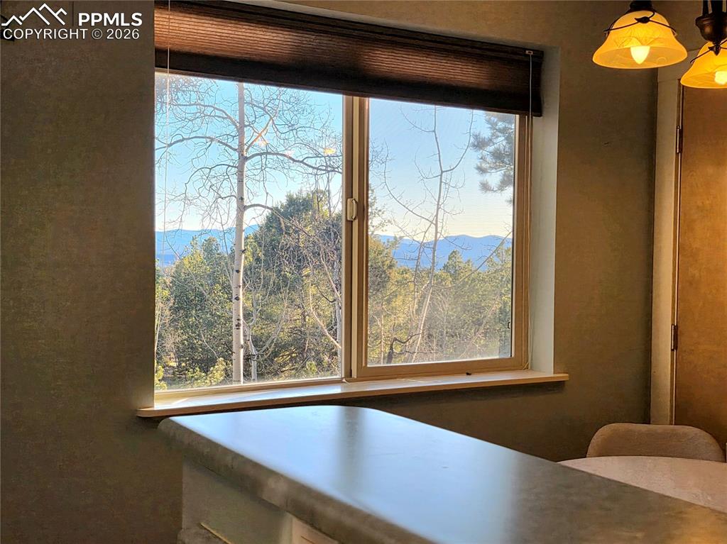 Image 10 of 33: Mountain views are beautiful 