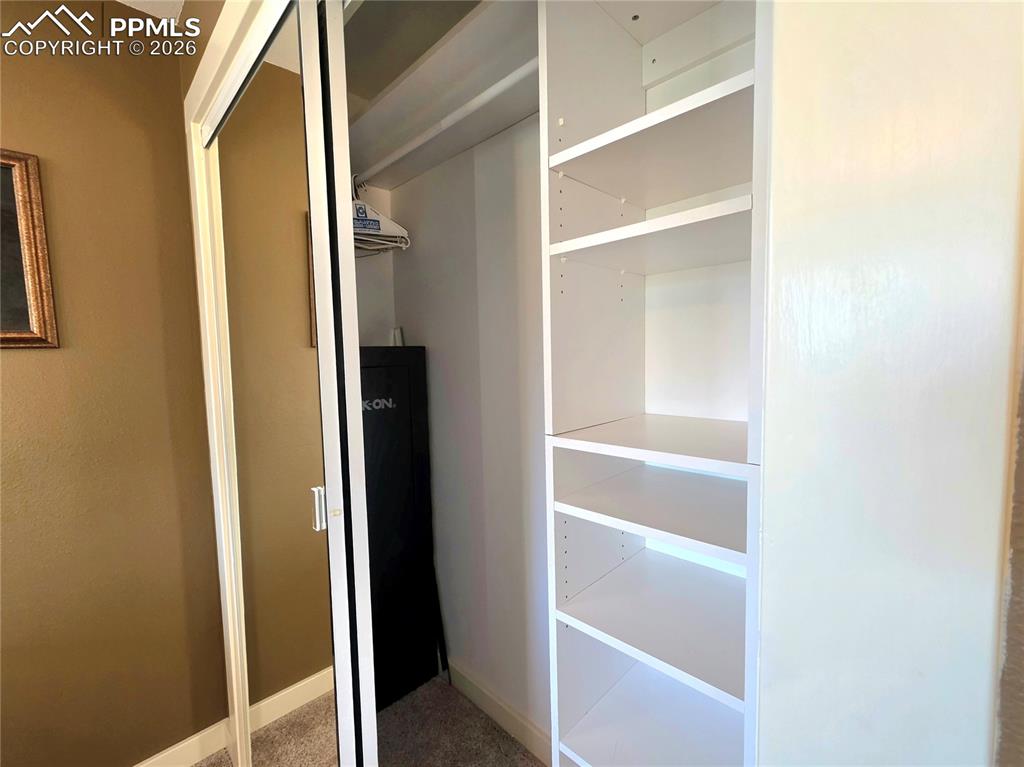 Image 17 of 33: Closet