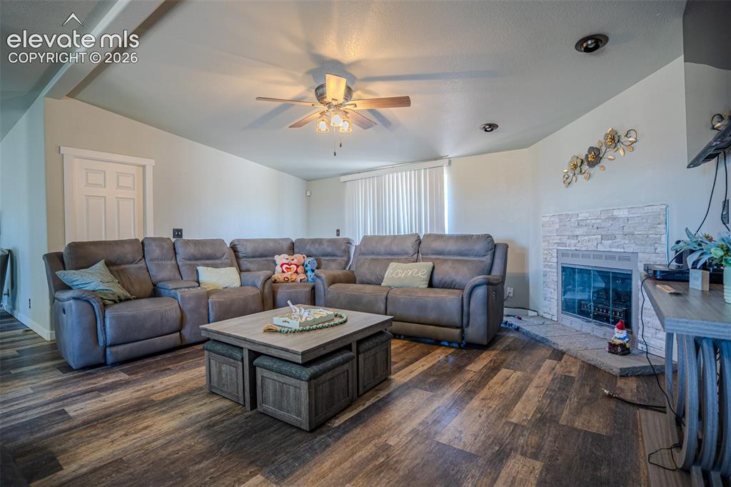Image 8 of 28: Living Room