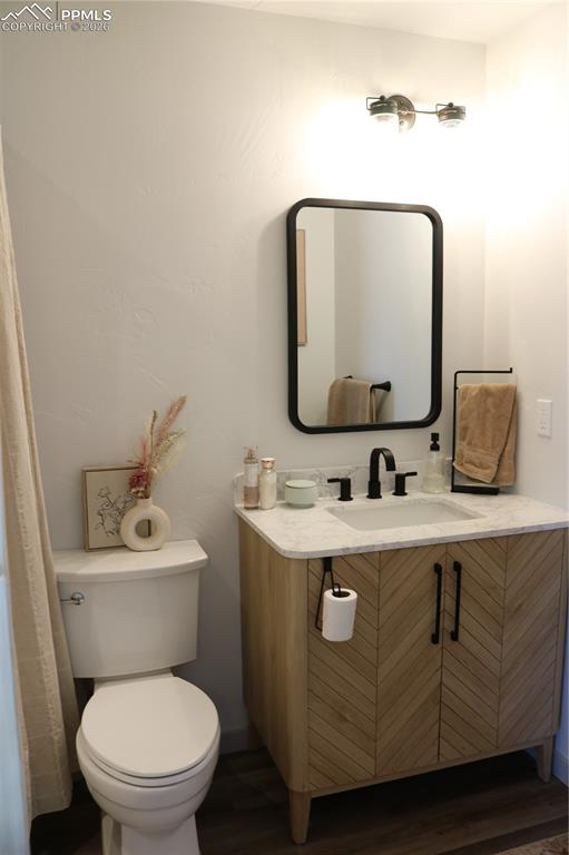 Image 13 of 23: Bathroom