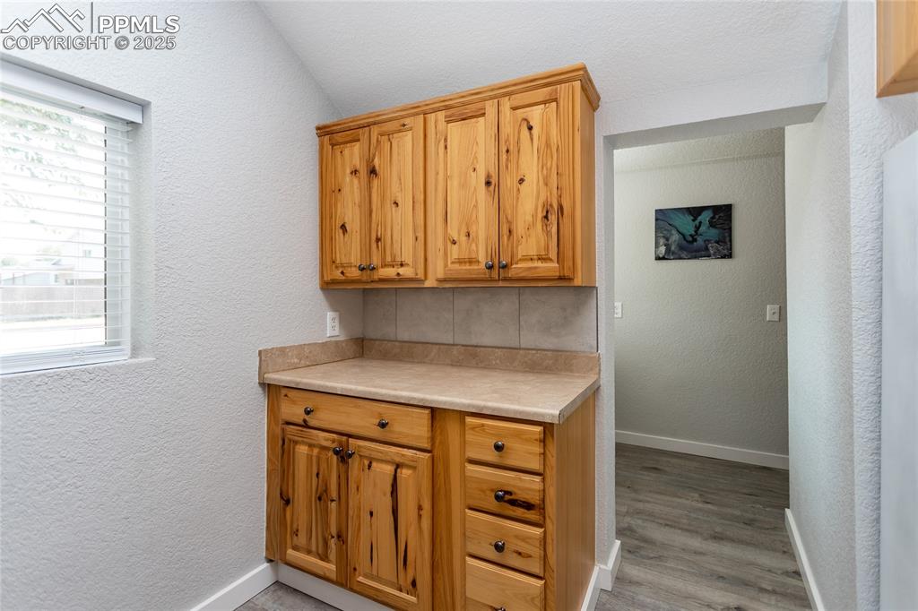 Image 43 of 50: Inlaw