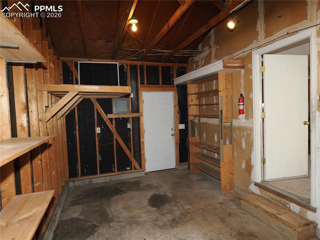 Image 26 of 30: Storage