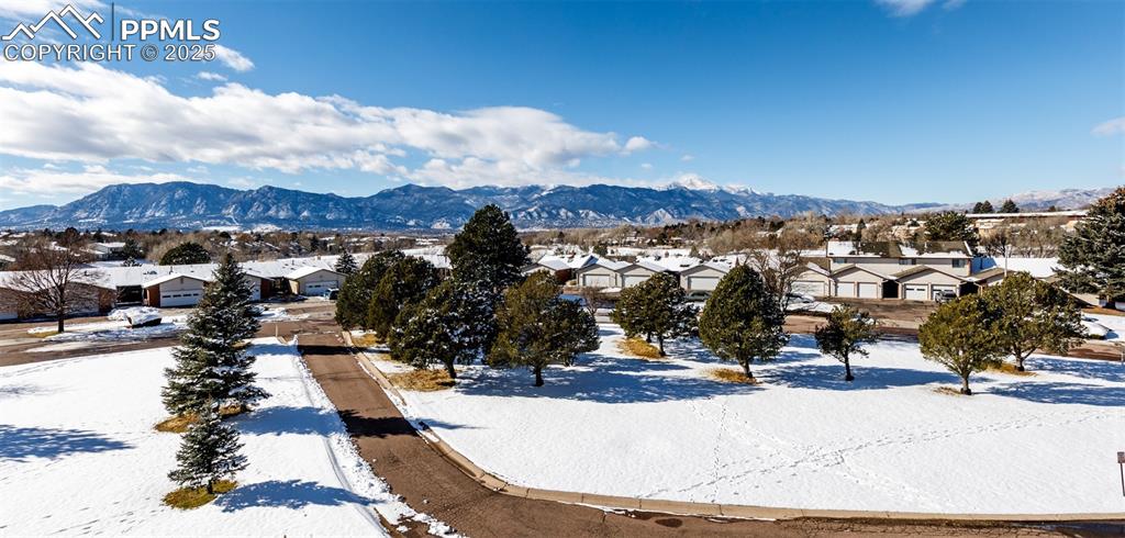 Image 33 of 36: View