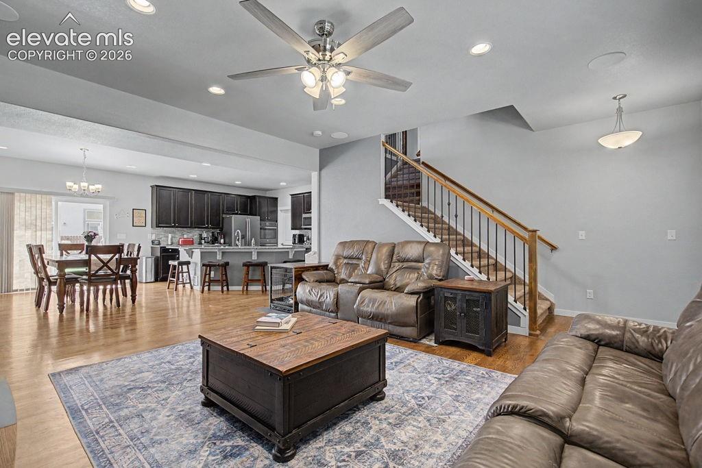 Image 9 of 50: Living Room