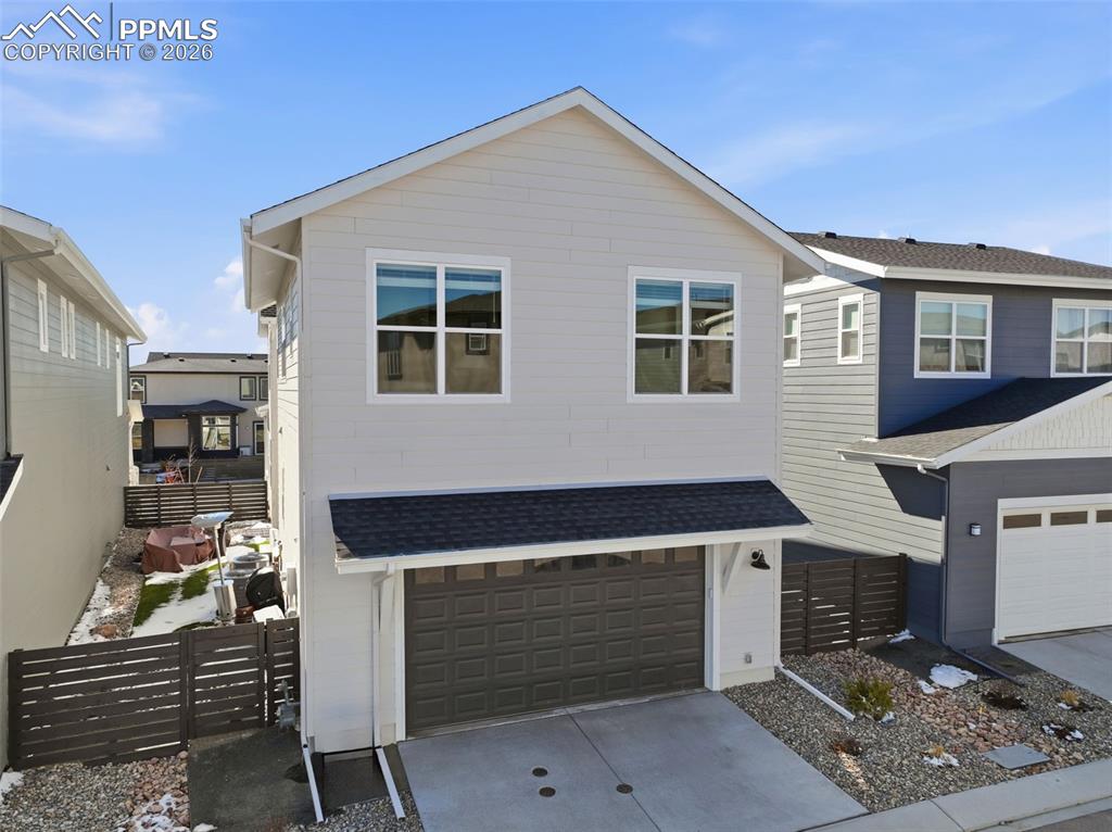 Image 37 of 42: Back of Structure