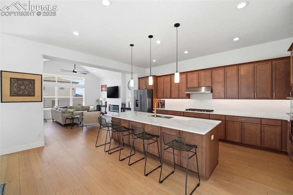 Image 8 of 42: Kitchen