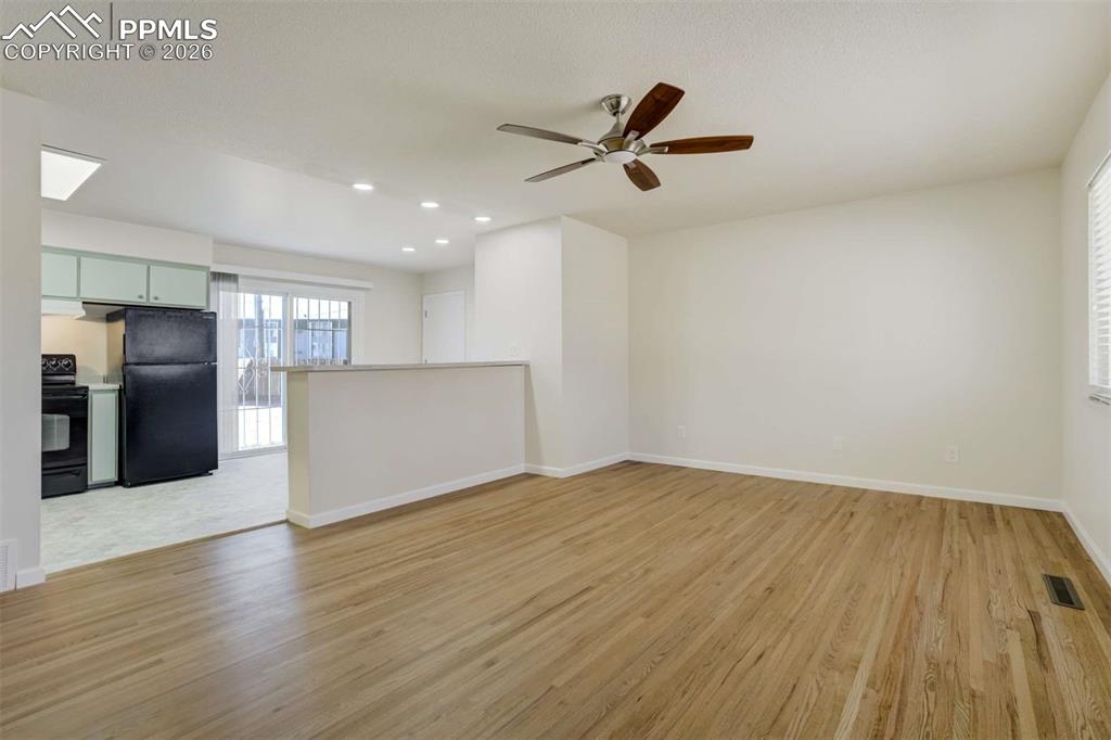 Image 2 of 39: Living Room