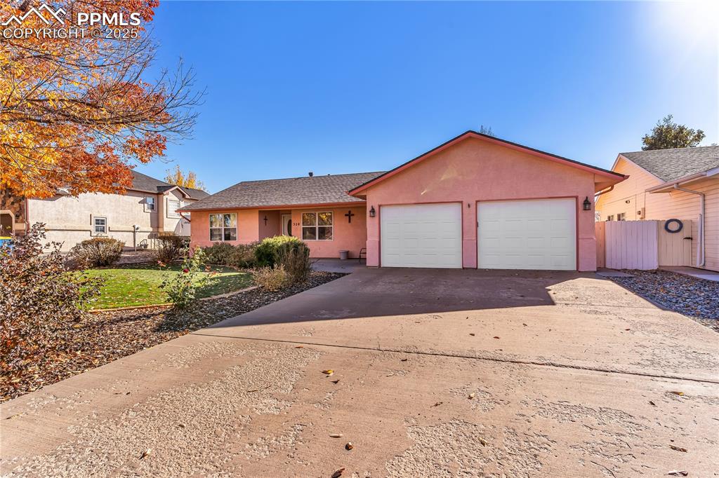 Image 4 of 43: Front of Structure