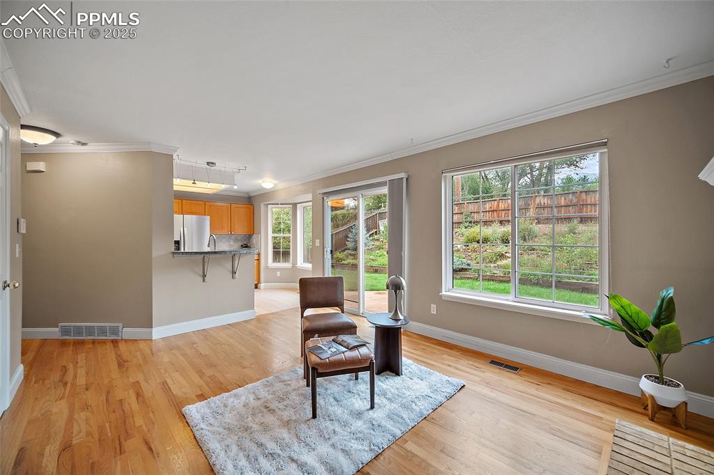 Image 16 of 49: Family Room