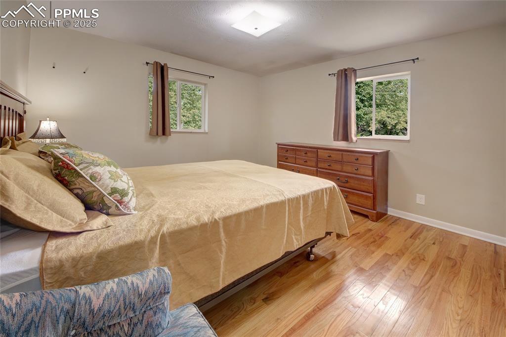 Image 17 of 35: Bedroom 1