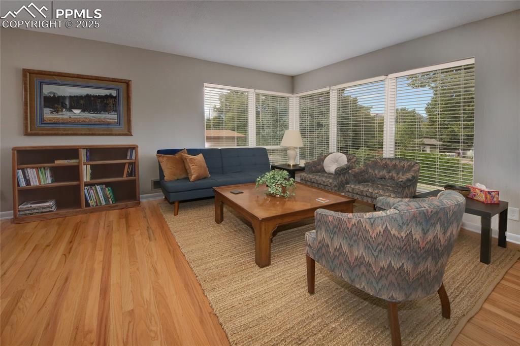 Image 9 of 35: Living Room