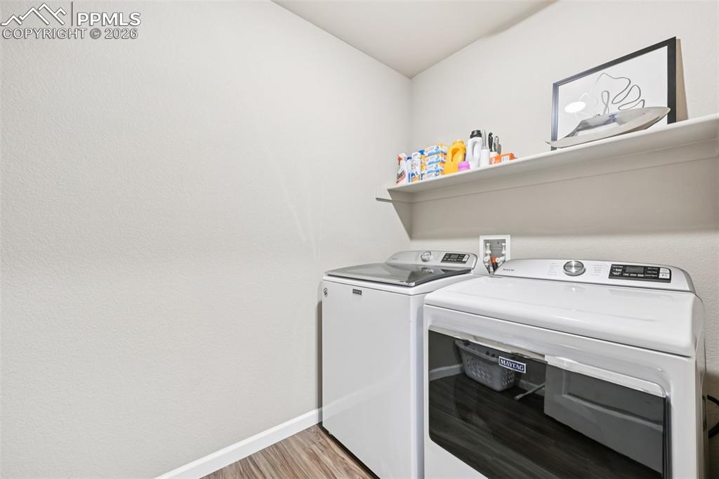 Image 38 of 50: Laundry