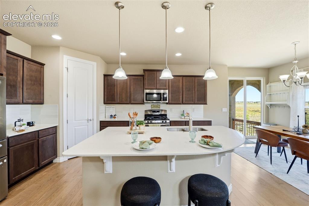 Image 11 of 48: Kitchen