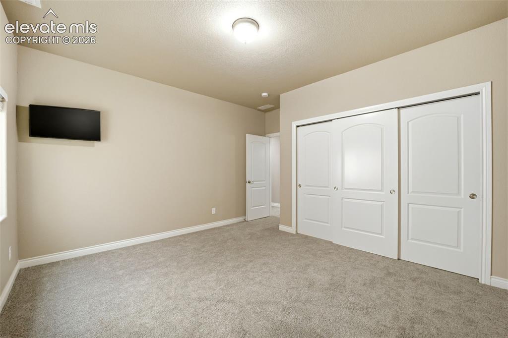 Image 33 of 48: Bedroom