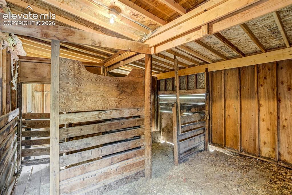 Image 47 of 50: Stable
