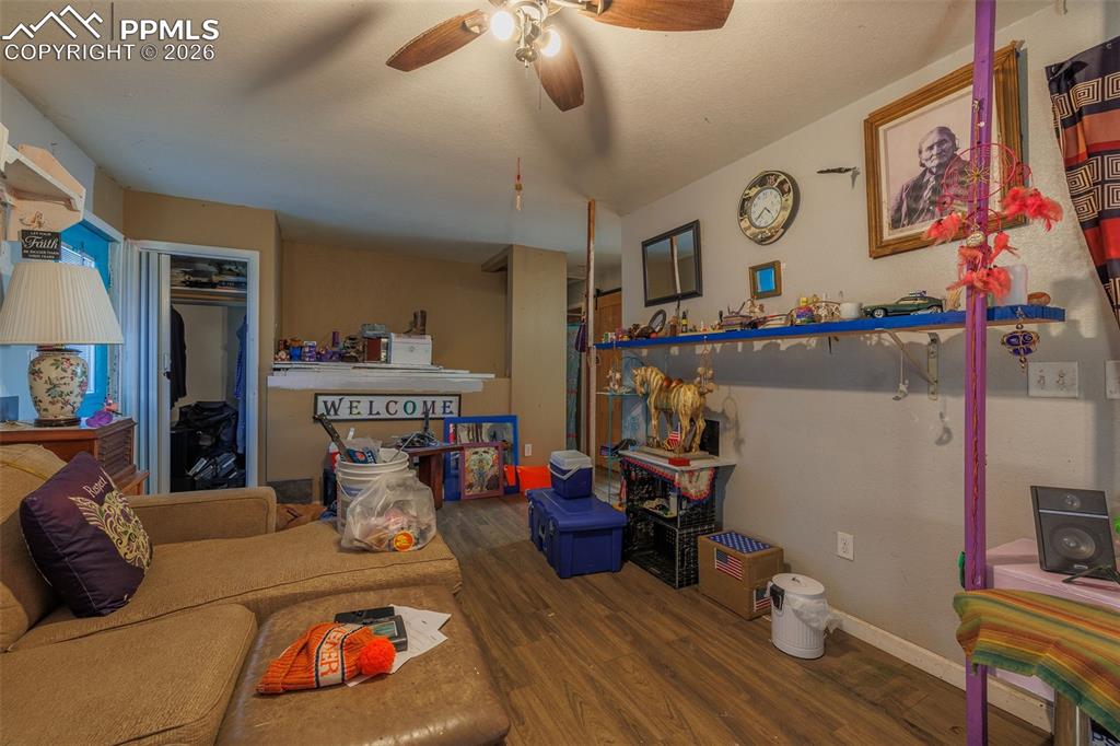 Image 11 of 28: Living Room