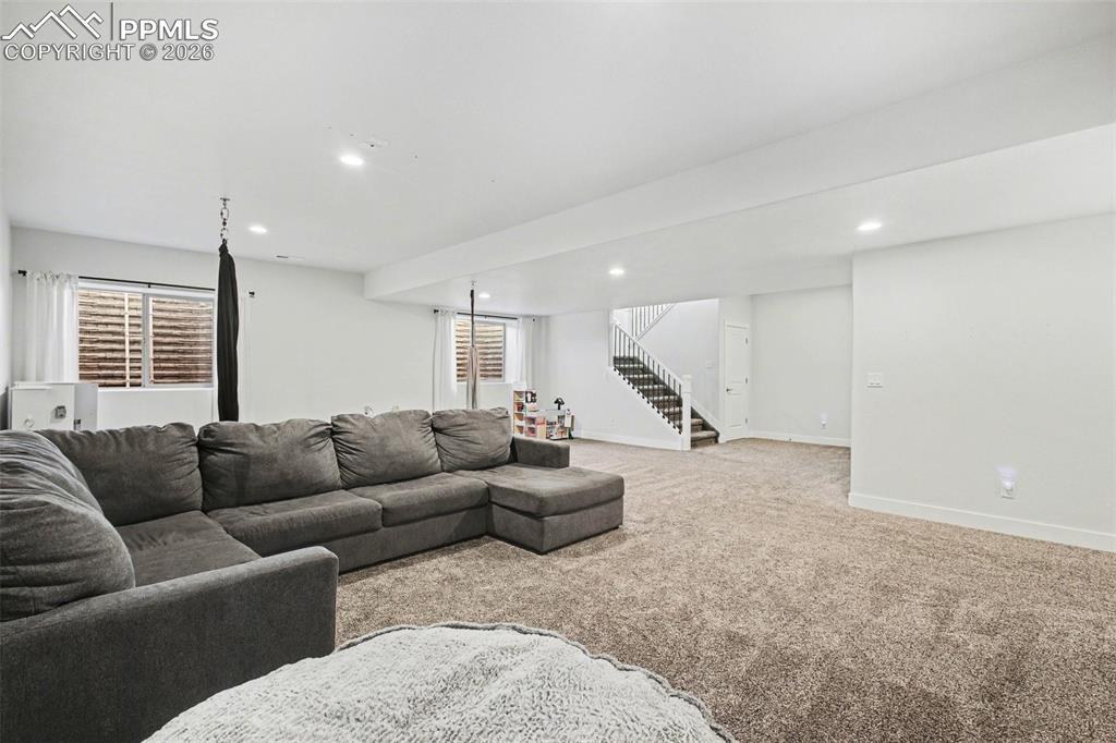 Image 30 of 49: Living Room