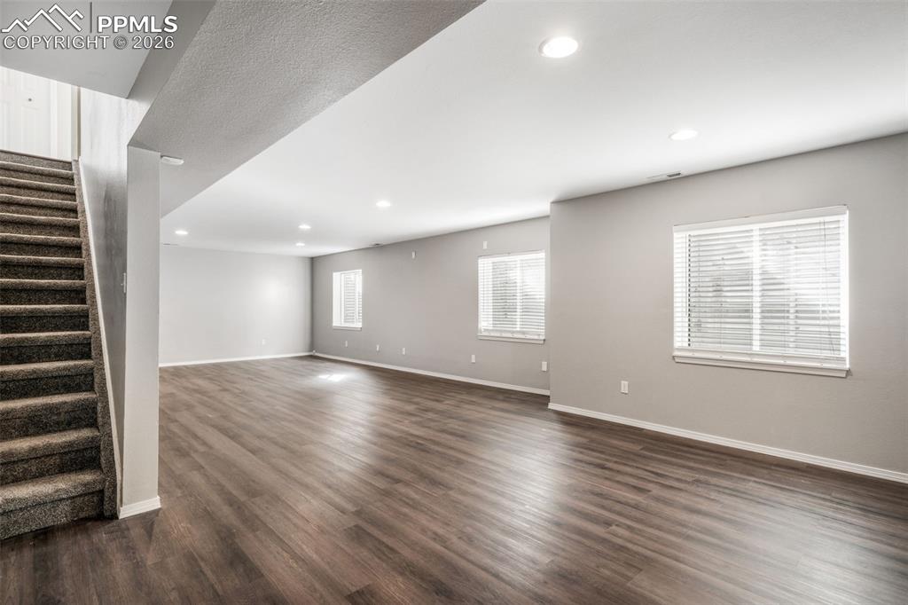 Image 37 of 50: Bathroom