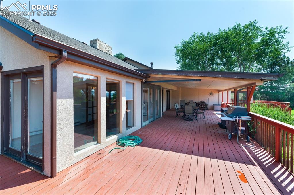 Image 39 of 50: Sunroom Is To The Left