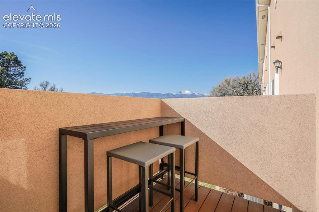 Image 15 of 47: Balcony