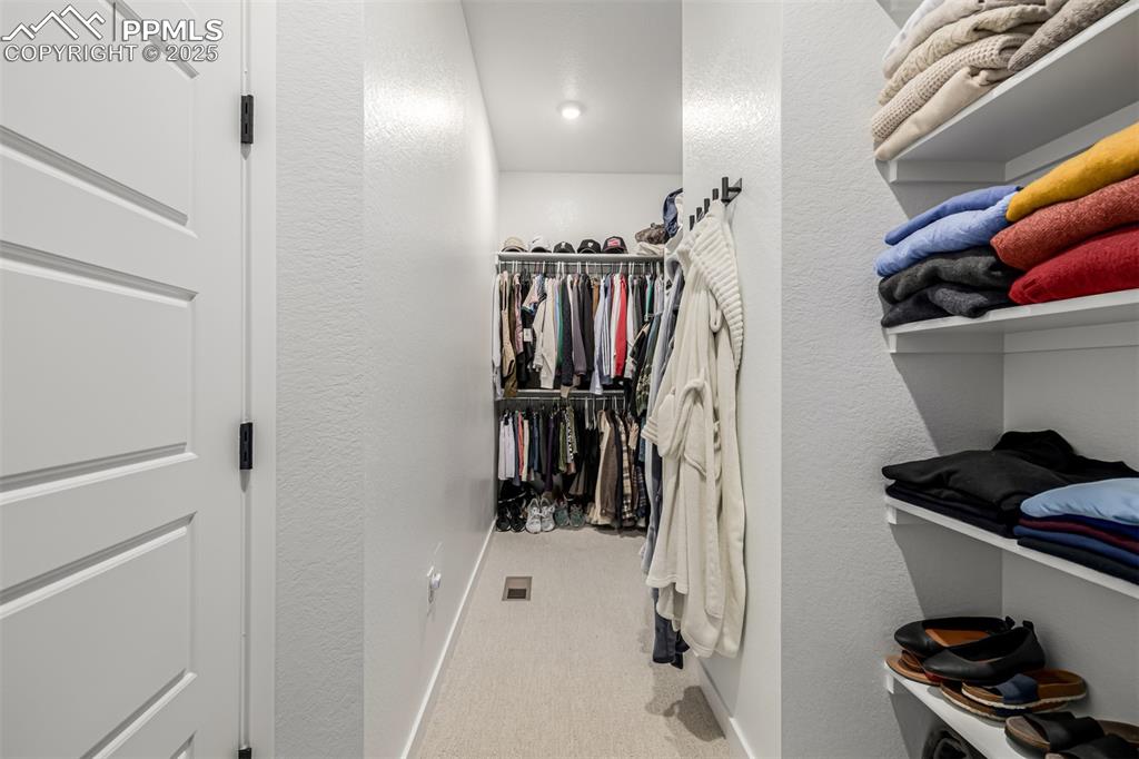 Image 30 of 48: Closet