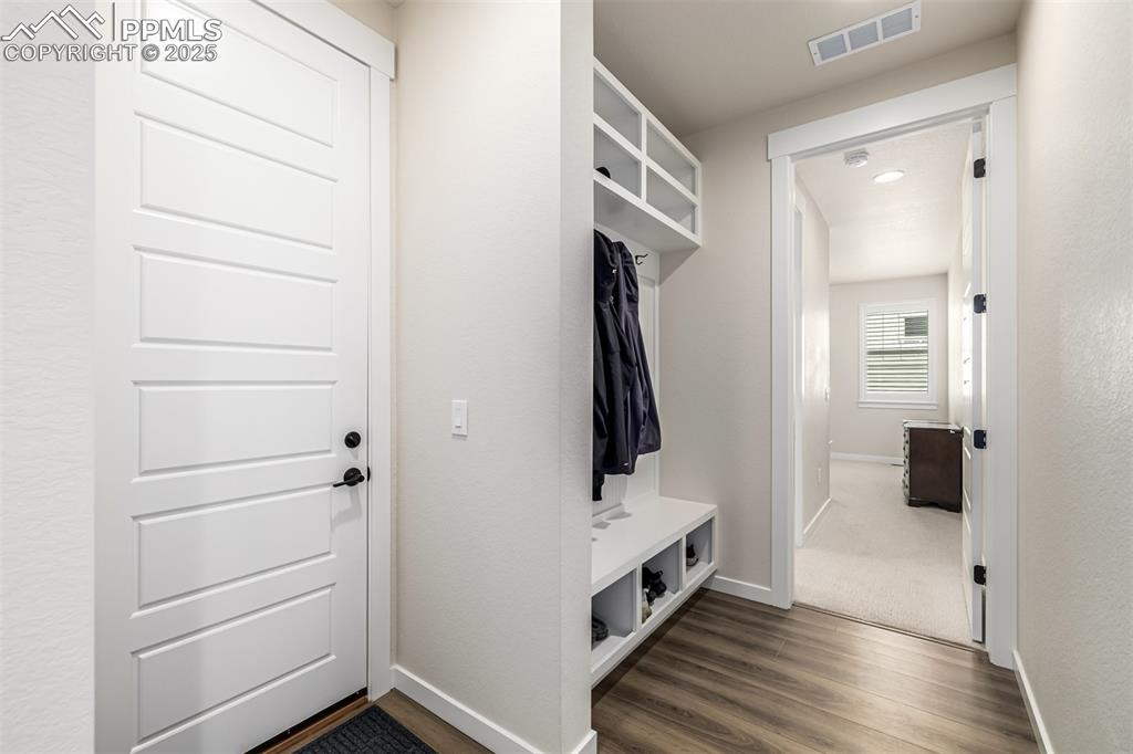Image 31 of 48: Mud Room