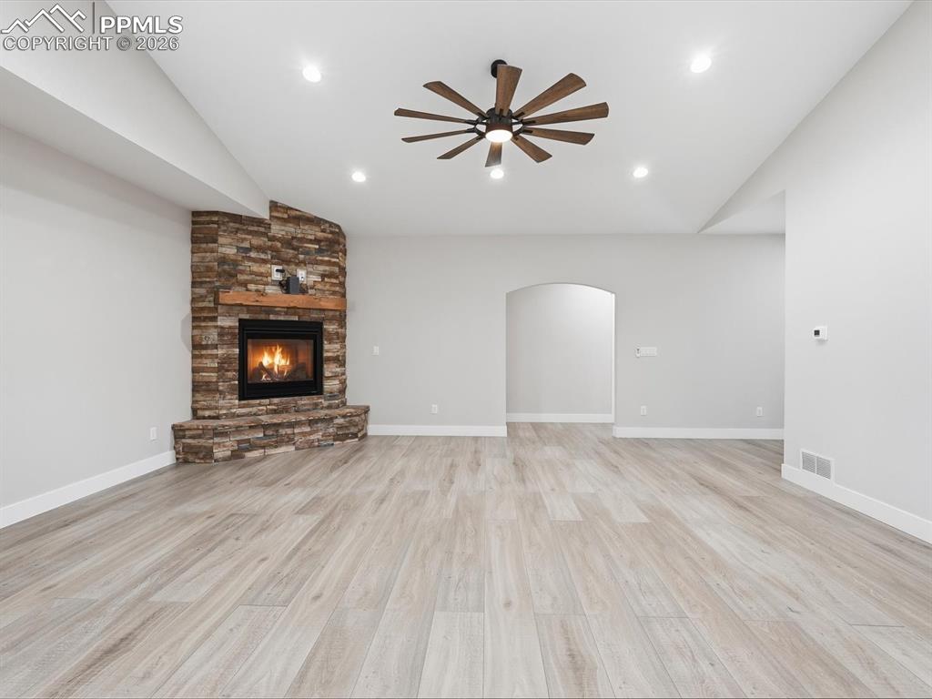 Image 11 of 46: Living Room