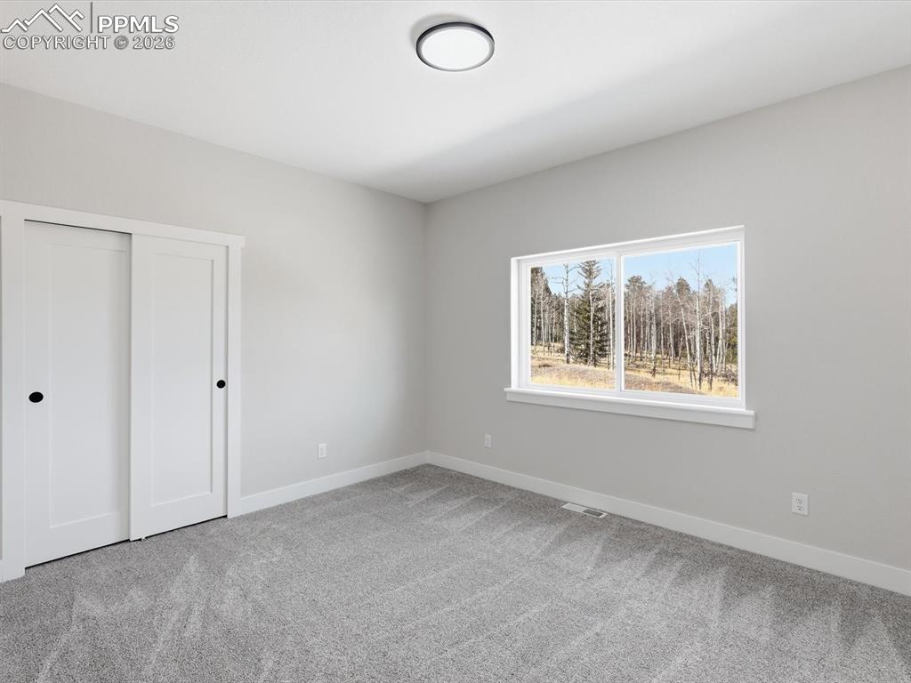 Image 30 of 46: Bedroom