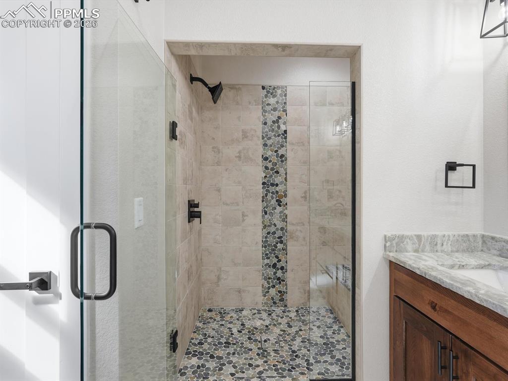 Image 38 of 46: Bathroom