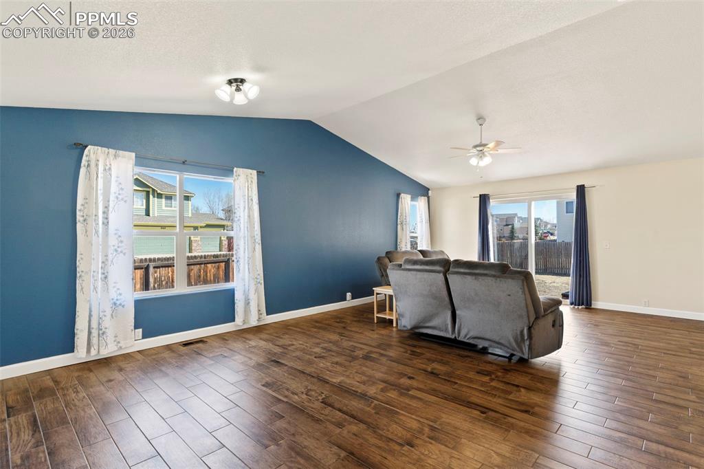 Image 15 of 36: Living Room