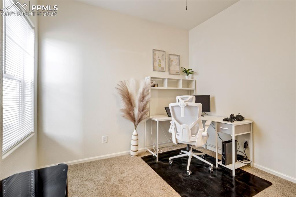 Image 28 of 41: Bedroom