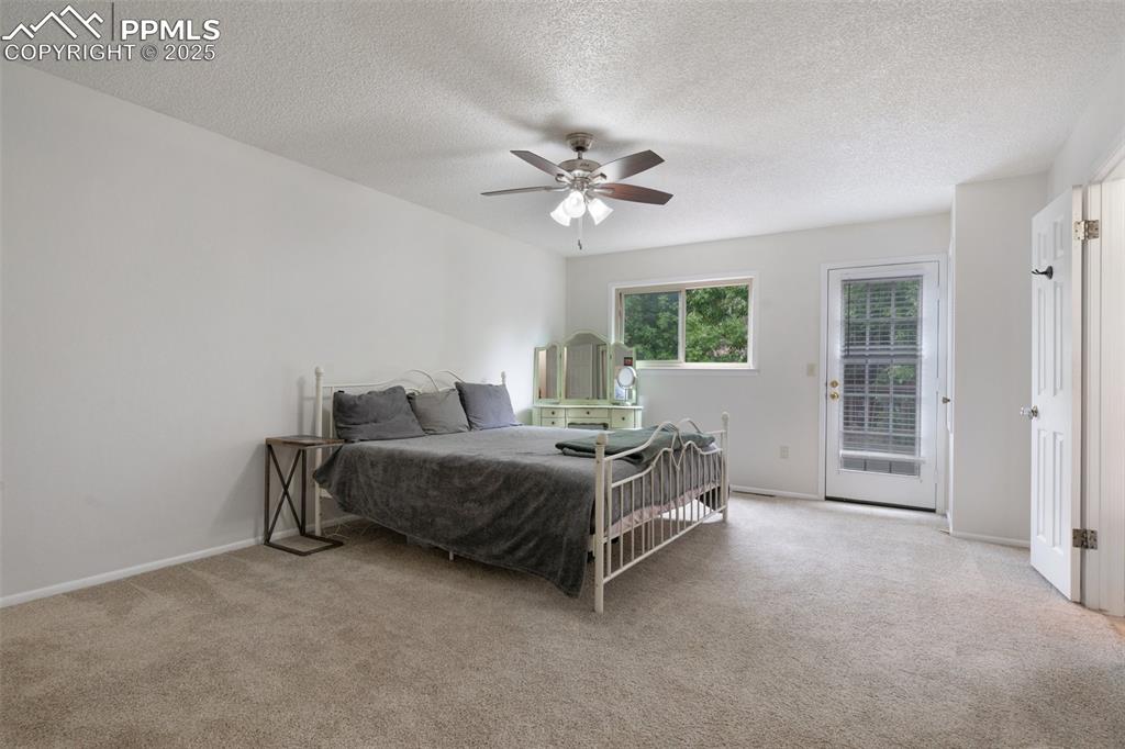 Image 15 of 46: Bedroom